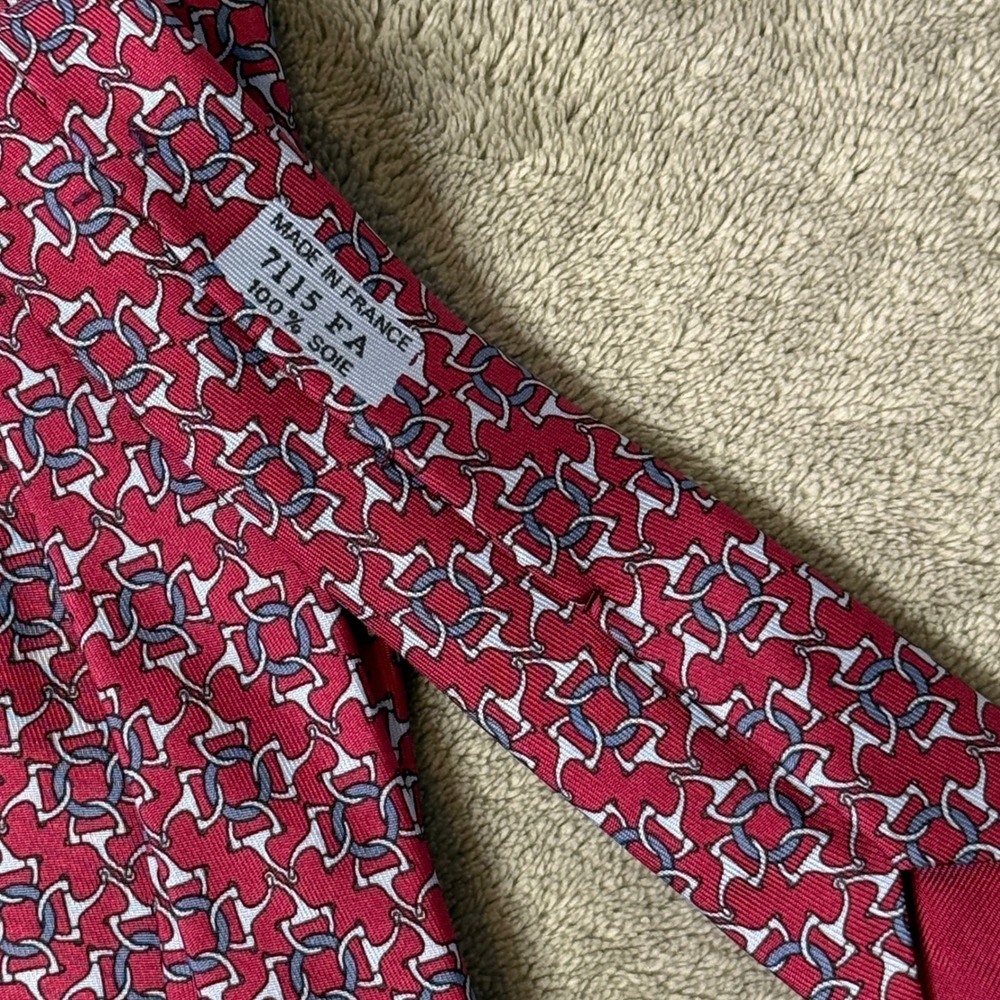 Hermes Paris Silk Tie Red Blue Horsebit Geometric Pattern 7115 FA Equestrian - Picture 4 of 8